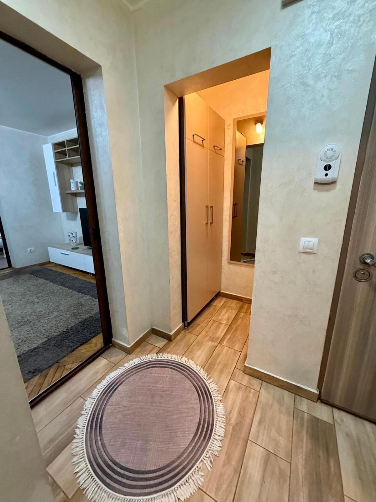 Zen Apartment Galaţi Esterno foto
